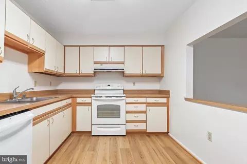 15115 Interlachen Dr #3-724, Silver Spring, MD 20906 photo 10