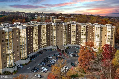 15115 Interlachen Dr #3-724, Silver Spring, MD 20906