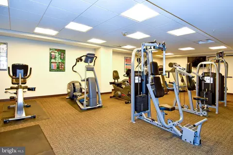7915 Eastern Ave #914, Silver Spring, MD 20910 photo 35
