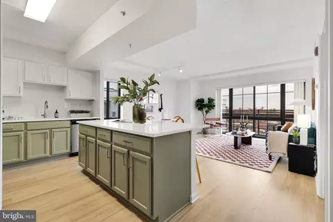 7915 Eastern Ave #914, Silver Spring, MD 20910 photo 10