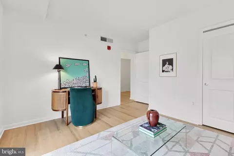 7915 Eastern Ave #914, Silver Spring, MD 20910 photo 6