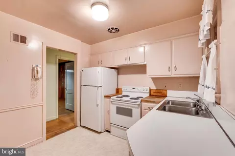 10001 Portland Rd, Silver Spring, MD 20901 photo 22