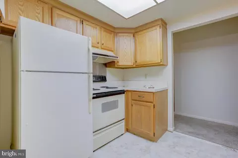 Kitchen - 3314 Chiswick Ct #62-3F, Silver Spring, MD 20906 photo 4 of 4