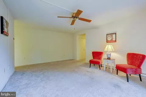 Living - 3314 Chiswick Ct #62-3F, Silver Spring, MD 20906 photo 2 of 6