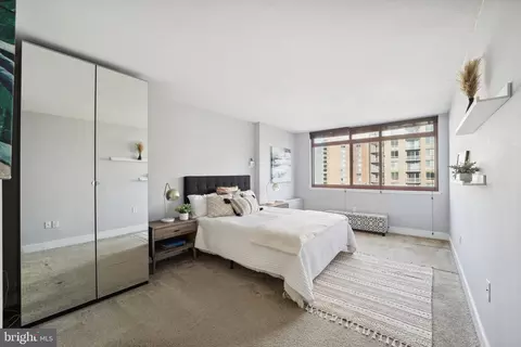 1220 Blair Mill Rd #810, Silver Spring, MD 20910 photo 13