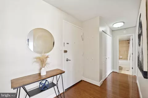 1220 Blair Mill Rd #810, Silver Spring, MD 20910 photo 20