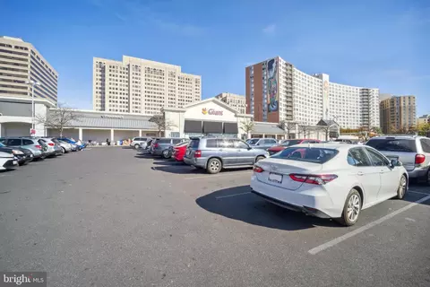 1220 Blair Mill Rd #810, Silver Spring, MD 20910 photo 39