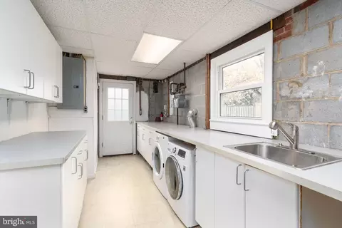 9712 Nassau Ln, Silver Spring, MD 20901 photo 33