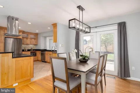 9712 Nassau Ln, Silver Spring, MD 20901 photo 16