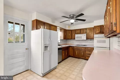 2301 Parker Ave, Silver Spring, MD 20902 photo 12