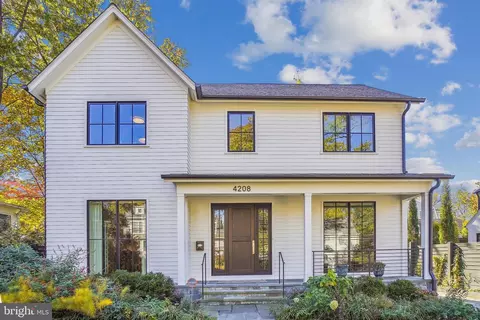 4208 Stanford St, Chevy Chase, MD 20815