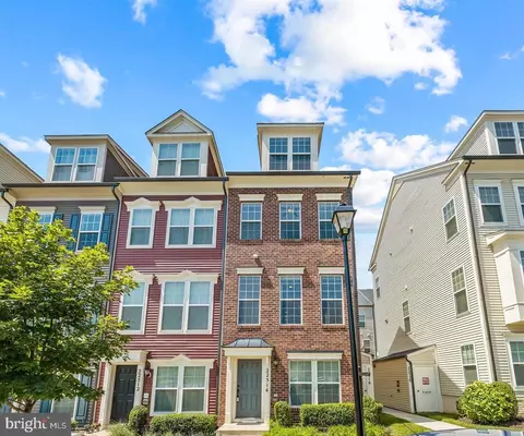 22514 Tate St #1108, Clarksburg, MD 20871