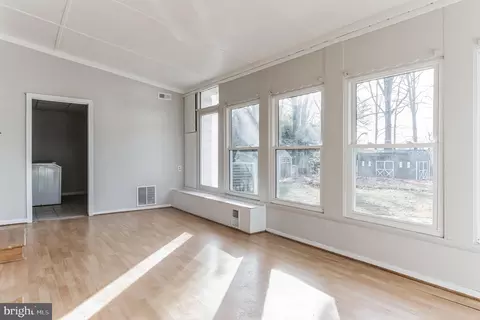 108 Old Bonifant Rd, Silver Spring, MD 20905 photo 3