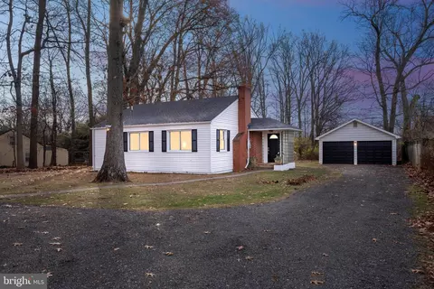 108 Old Bonifant Rd, Silver Spring, MD 20905 photo 2