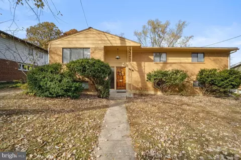 1010 Downs Dr, Silver Spring, MD 20904