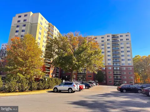 7333 New Hampshire Ave #503, Takoma Park, MD 20912
