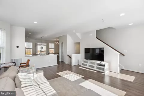 15629 Trolley Ln, Silver Spring, MD 20906 photo 12