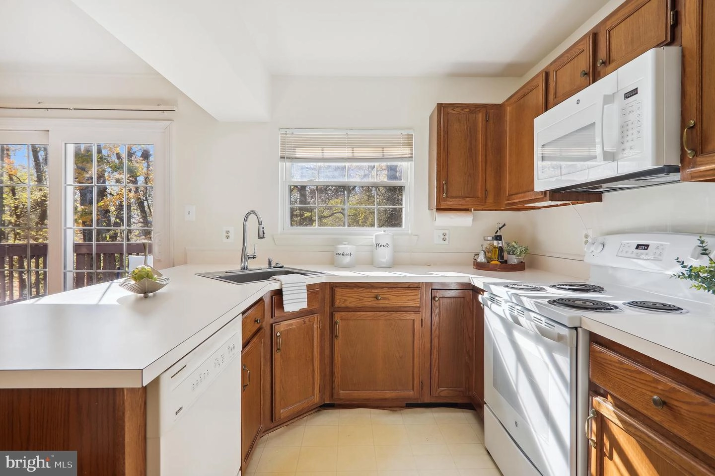 1511 Hugo Cir, Silver Spring, MD 20906 photo 7