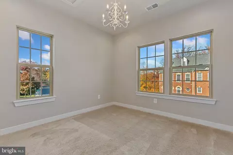 1603 Regent Manor Ct, Silver Spring, MD 20904 photo 32