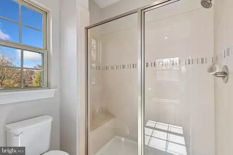 1603 Regent Manor Ct, Silver Spring, MD 20904 photo 31