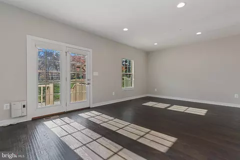 1603 Regent Manor Ct, Silver Spring, MD 20904 photo 13