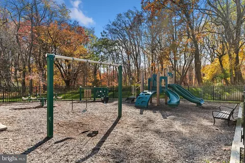 1603 Regent Manor Ct, Silver Spring, MD 20904 photo 47