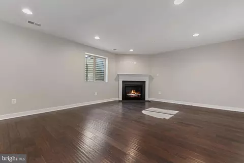 1603 Regent Manor Ct, Silver Spring, MD 20904 photo 40