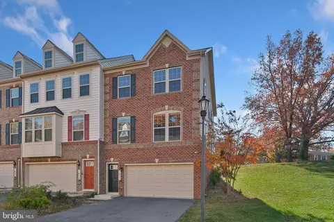1603 Regent Manor Ct, Silver Spring, MD 20904 photo 3