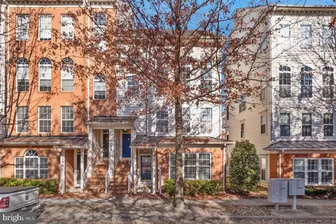 610 B Main St #B, Gaithersburg, MD 20878