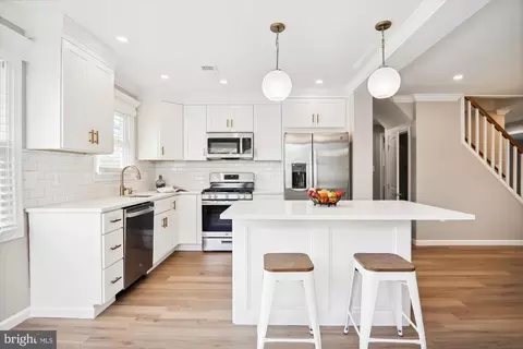 9936 Cottrell Ter, Silver Spring, MD 20903 photo 6
