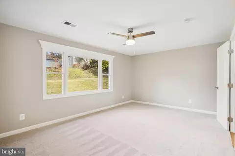 9936 Cottrell Ter, Silver Spring, MD 20903 photo 17