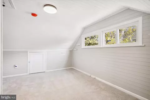 9936 Cottrell Ter, Silver Spring, MD 20903 photo 31