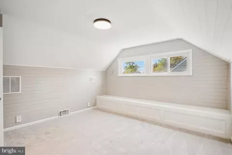9936 Cottrell Ter, Silver Spring, MD 20903 photo 37