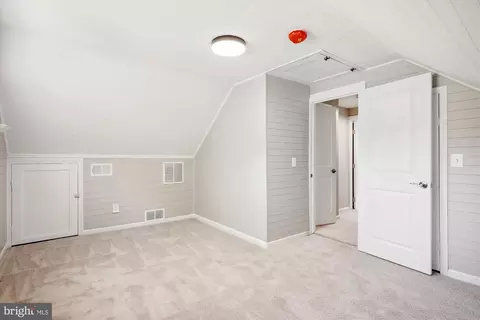 9936 Cottrell Ter, Silver Spring, MD 20903 photo 33
