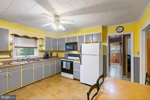 21610 Slidell Rd, Boyds, MD 20841 photo 7
