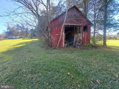 24401 River Rd, Dickerson, MD 20842 photo 19
