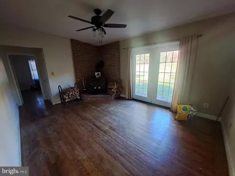 24401 River Rd, Dickerson, MD 20842 photo 40