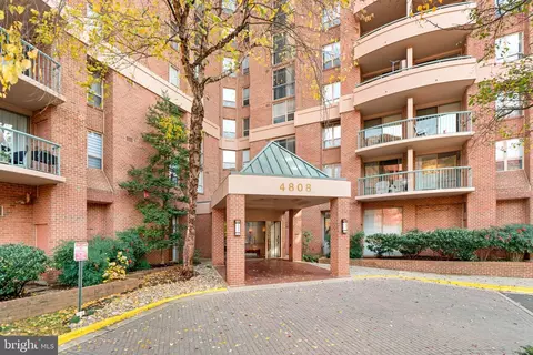 4808 Moorland Ln #912, Bethesda, MD 20814