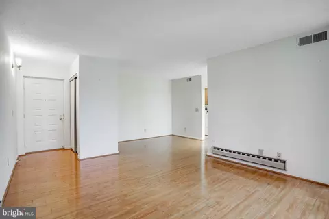 15310 Beaverbrook Ct #89-2H, Silver Spring, MD 20906 photo 12