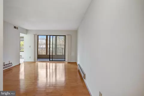 15310 Beaverbrook Ct #89-2H, Silver Spring, MD 20906 photo 9