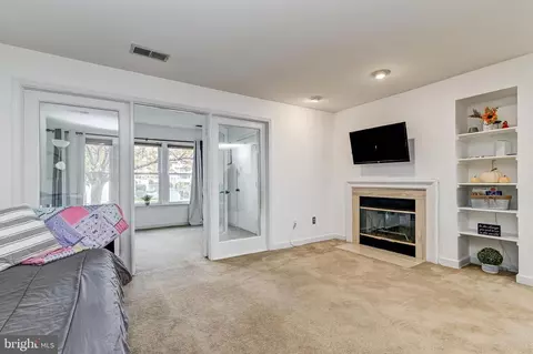 3321 Sir Thomas Dr #3-B-21, Silver Spring, MD 20904 photo 2