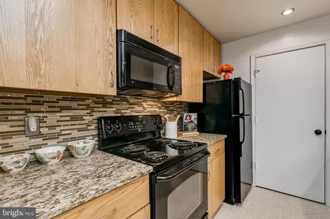 3321 Sir Thomas Dr #3-B-21, Silver Spring, MD 20904 photo 8