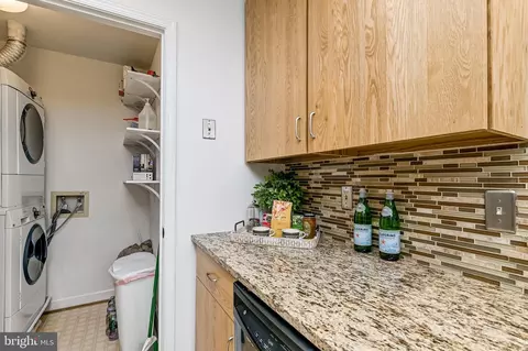 3321 Sir Thomas Dr #3-B-21, Silver Spring, MD 20904 photo 7