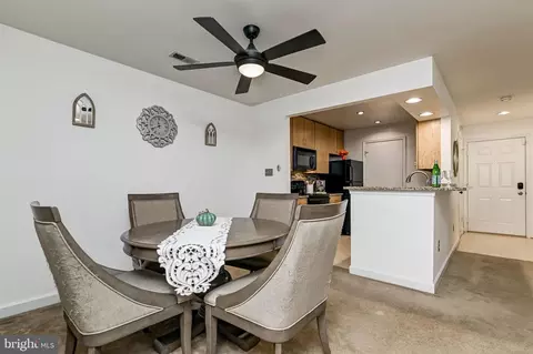 3321 Sir Thomas Dr #3-B-21, Silver Spring, MD 20904 photo 4