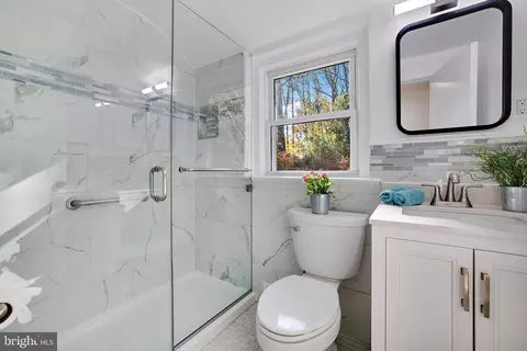 9002 Eton Rd, Silver Spring, MD 20901 photo 13