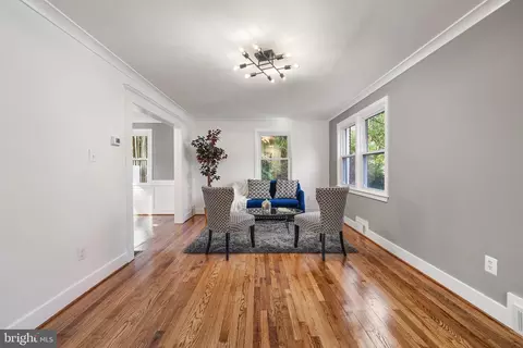 9002 Eton Rd, Silver Spring, MD 20901 photo 2
