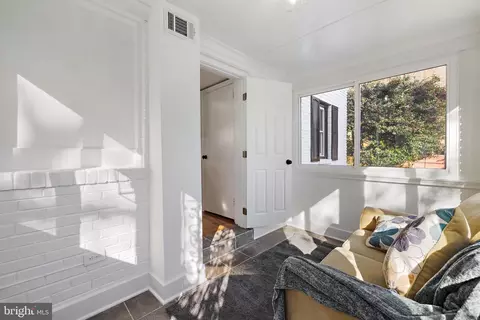 9002 Eton Rd, Silver Spring, MD 20901 photo 12