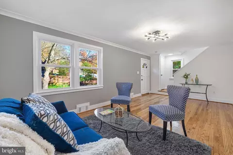 9002 Eton Rd, Silver Spring, MD 20901 photo 4