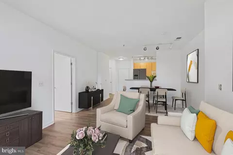 1201 E West Hwy #424, Silver Spring, MD 20910 photo 4