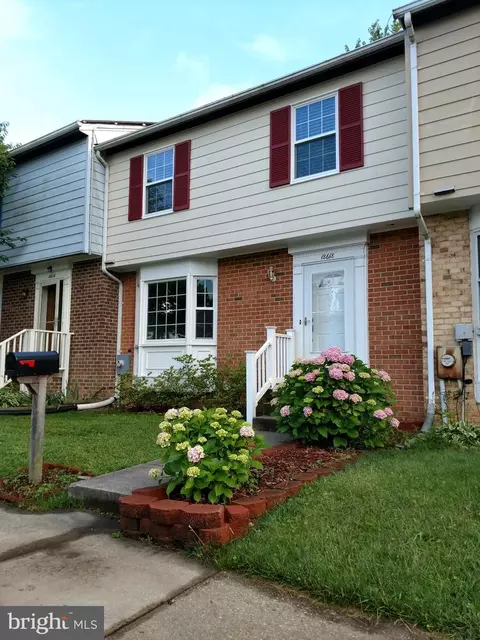 18618 Grosbeak Ter, Gaithersburg, MD 20879